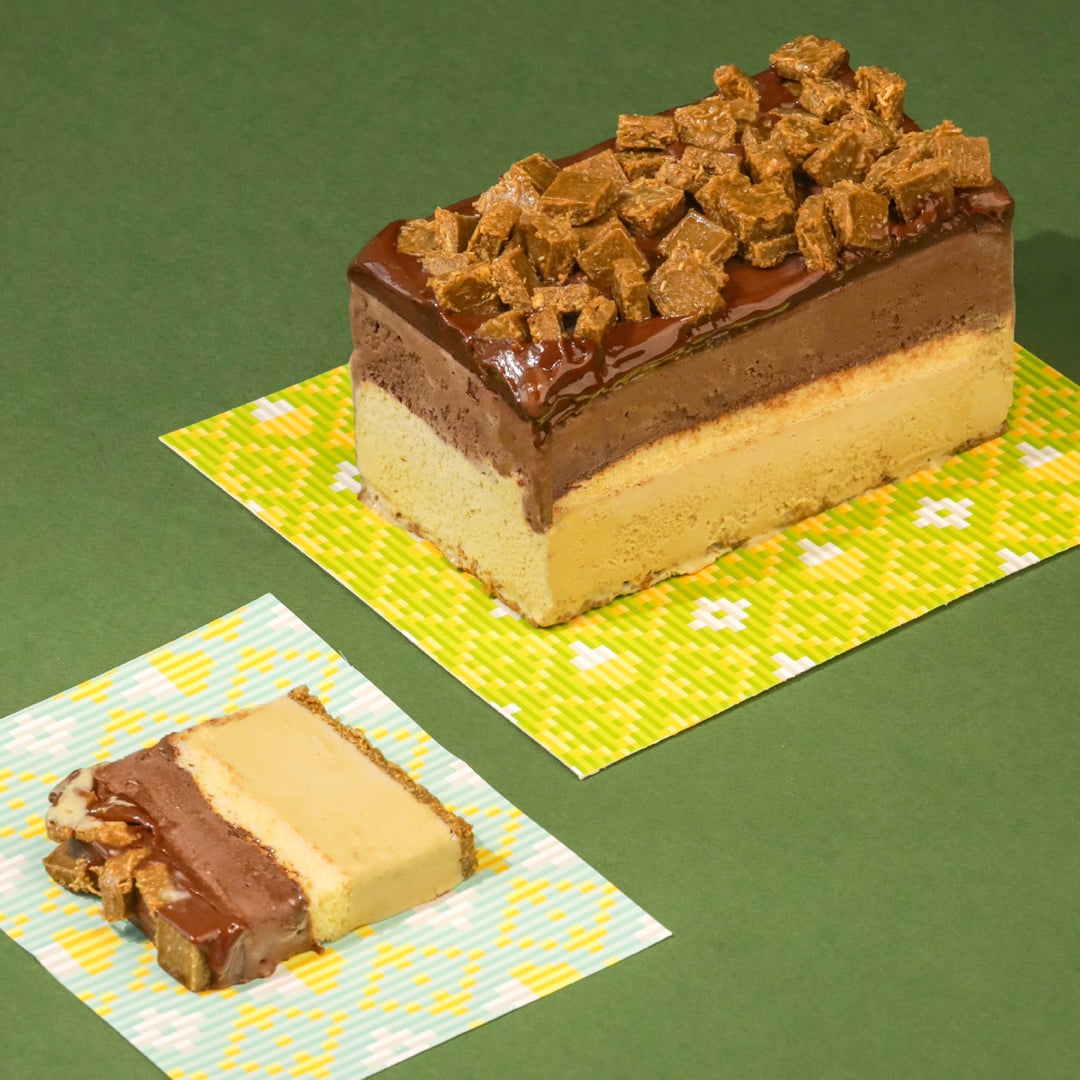 Pistachio Kunafa Chocolate Slice Cream Box