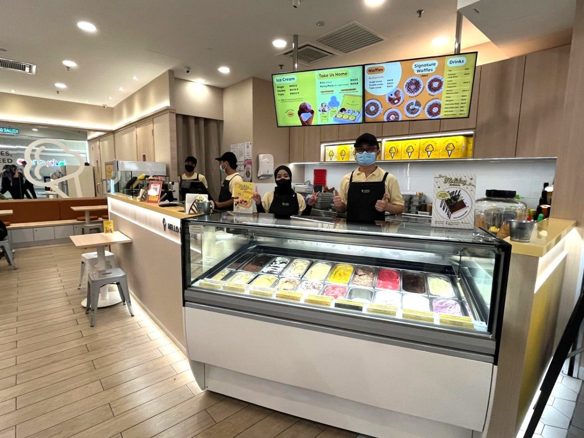 1 Utama Shopping Centre